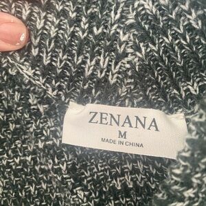Zenana Outfitters Women's Green Knit Sweater